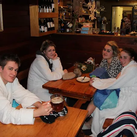 U Kotle 게스트하우스 호르니 미섹키